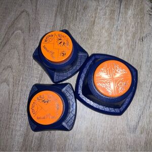 (Bin 4) Fiskars Emboss punch corner press set of 3